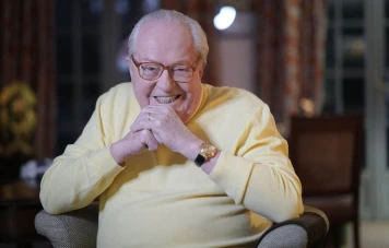 Accusations de Torture contre Jean-Marie Le Pen : Analyse Historique