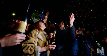 Apéros géants en France : Célébrations controversées après la mort de Jean-Marie Le Pen