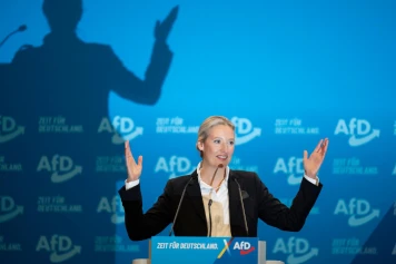 Alice Weidel élue candidate à la chancellerie lors du congrès de l'AfD à Riesa