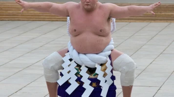 Retraite de Terunofuji : Un tournant historique pour le sumo japonais