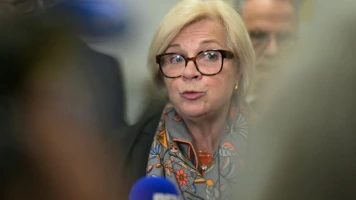Catherine Vautrin : Les Coûts de la Censure et l'Avenir de la Sécurité Sociale