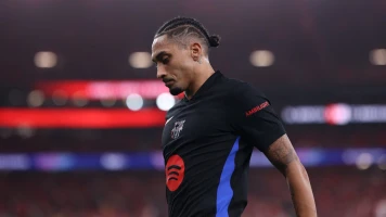 Incidents au Tunnel du Stade de la Luz : Raphinha Réagit Après le Match FC Barcelone - Benfica