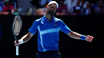Abandon de Novak Djokovic en demi-finale de l'Open d'Australie : un combat contre la douleur