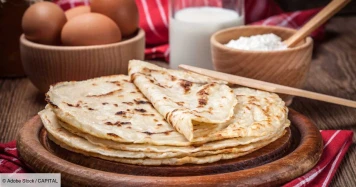 La Chandeleur : Histoire, Traditions et Recettes de Crêpes