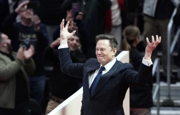 Elon Musk soutient l'AfD : un discours controversé qui divise l'Europe