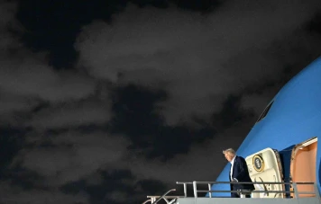 Donald Trump propose un plan controversé pour Gaza : déménagement des Palestiniens vers l'Égypte et la Jordanie