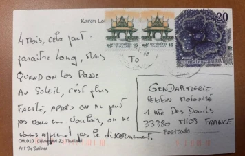 Un automobiliste en Thaïlande envoie une carte postale humoristique aux gendarmes de Mios