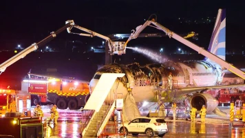 Incendie à bord d'un avion d'Air Busan : Évacuation d'urgence à Hong Kong