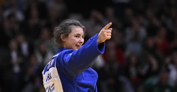 Faïza Mokdar : La Judokate Française en Quête d'Or au Grand Chelem de Paris 2024