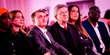 Analyse critique de La France Insoumise : Défaite et manque de remise en question