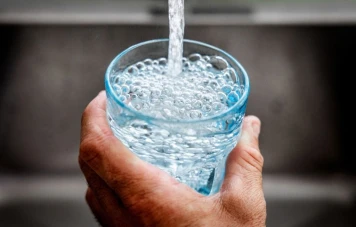Contamination de l'Eau Potable en France : Les Risques du Chlorure de Vinyle Monomère