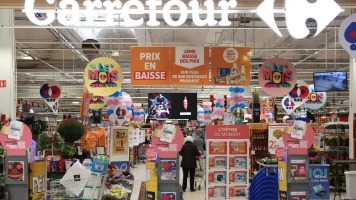Carrefour met fin à la distribution de catalogues papier en France