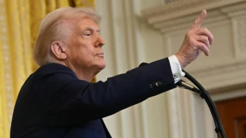 Trump Renforce les Sanctions Contre l'Iran : Tensions et Menaces d'Anéantissement
