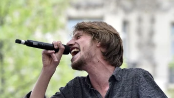 La France du Reggae en deuil : hommage à Naâman, icône du reggae français