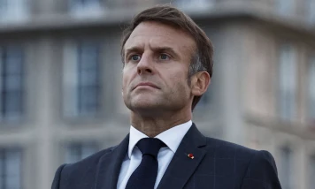 Les Avenirs Possibles d'Emmanuel Macron Après 2027