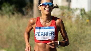 Marie Perrier : La coureuse mauricienne en route vers le top 5 au Semi de Paris