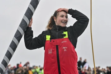 Violette Dorange : La Plus Jeune Femme à Terminer le Vendée Globe et Future Coskippeuse