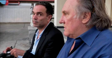 Révélations Choc : Les Propos Misogynes de Depardieu et Moix en Corée du Nord