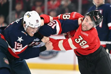 Canada vs États-Unis : Un Match de Hockey Électrisant Marqué par des Tensions