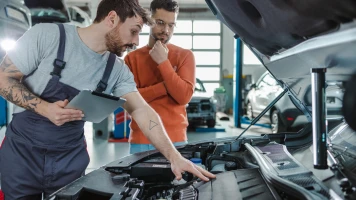 Augmentation des Coûts de Réparation Automobile en 2024 : Focus sur les Véhicules Électriques et Hybrides
