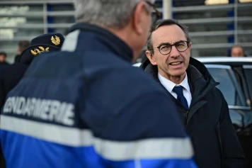 Bruno Retailleau accuse l'Algérie de violation des droits : tensions diplomatiques en vue