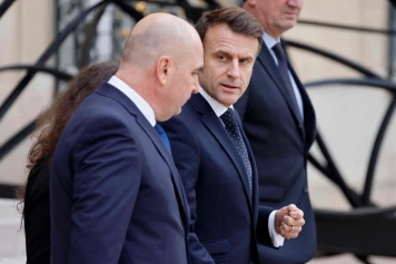 Visite d'Emmanuel Macron à Washington : Vers une influence sur les négociations Ukraine-Russie