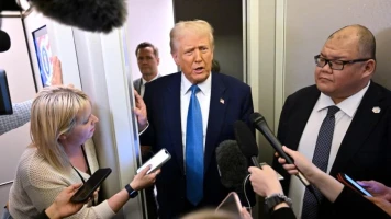 Trump critique Zelensky : tensions croissantes entre les États-Unis et l'Ukraine