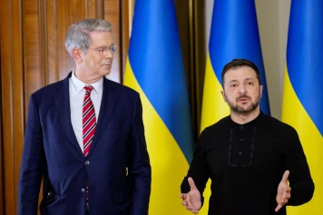Ultimatum de Scott Bessent à Volodymyr Zelensky : Accord sur les Minéraux Stratégiques en Ukraine