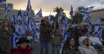 Veillée à Tel-Aviv : Un hommage poignant aux otages retrouvés
