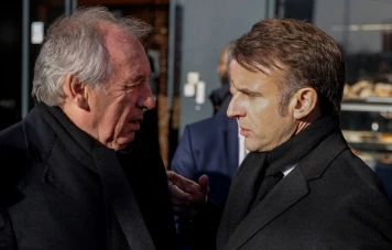 Emmanuel Macron soutient François Bayrou face aux accusations de violences sexuelles