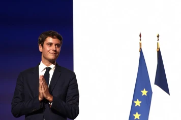 Gabriel Attal appelle à abandonner la baisse de la TVA pour les microentrepreneurs