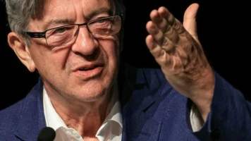 Jean-Luc Mélenchon critique la politique allemande et salue Die Linke