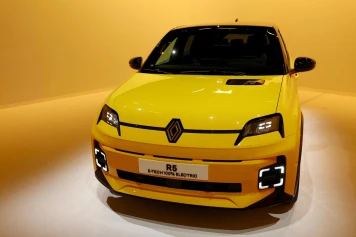 Renault informe les propriétaires de véhicules électriques R5 d'une reprogrammation préventive