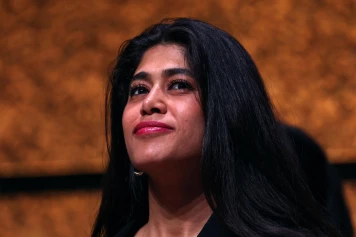 Rima Hassan : Déclarations controversées sur le Hamas et le droit international