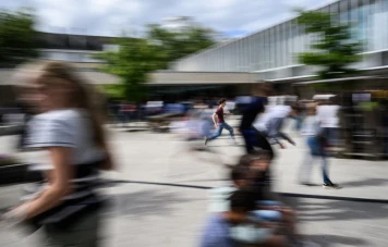 Tragédie au Collège de Marseille : Un Élève de 13 Ans Décède Après un Accident de Jeu
