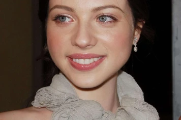 Décès de Michelle Trachtenberg : Un hommage à une étoile de 'Buffy' et 'Gossip Girl'