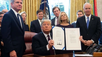 Changement de cap : La nouvelle politique de cybersécurité des États-Unis face aux hackers russes