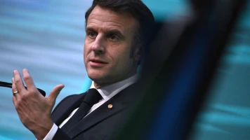 Le Président Français en Action : Stratégies pour la Crise Ukrainienne face à Trump