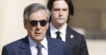François Fillon : Pro-Poutine et Pro-Trump, une Vision Controversée de la Géopolitique