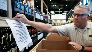 Retrait de l'alcool américain : Ontario et Québec réagissent aux droits de douane