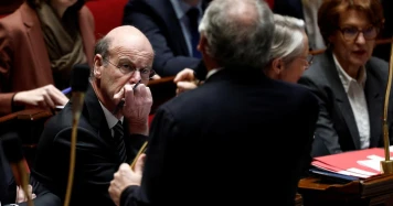 Financement des Dépenses Militaires : Éric Lombard Explore des Solutions Innovantes
