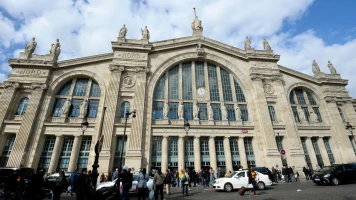 Découverte d'une bombe non explosée à Saint-Denis : trafic ferroviaire interrompu