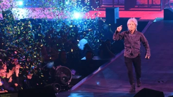 Indochine en Concert Exceptionnel à Paris : Célébration des 30 Ans de RTL2