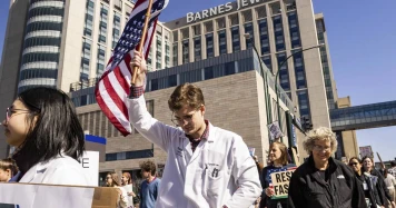 Manifestation 'Stand up for Science' à Washington : Des milliers de voix pour la science