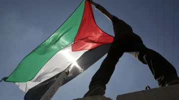 Arrestation de Mahmoud Khalil : Un leader pro-palestinien à Columbia sous le feu des autorités américaines