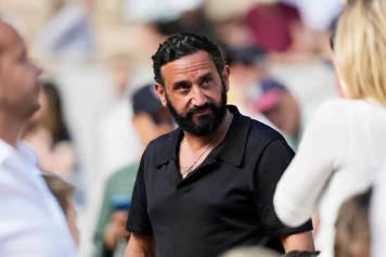 Cyril Hanouna poursuit La France insoumise pour une caricature jugée antisémite
