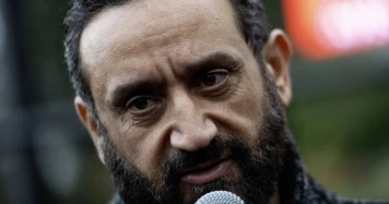 Polémique autour de LFI : Cyril Hanouna accusé d'antisémitisme visuel
