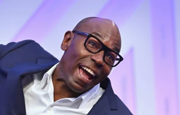 Lucien Jean-Baptiste ne doublera plus Will Smith : un choix réfléchi après l'incident des Oscars 2022