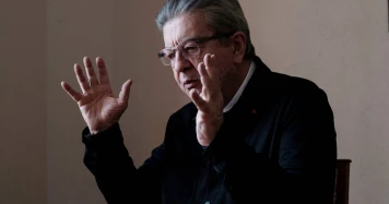 Jean-Luc Mélenchon défend son mouvement face aux accusations d'antisémitisme