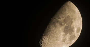 Éclipse Lunaire Totale : Spectacle de la Lune de Sang en France